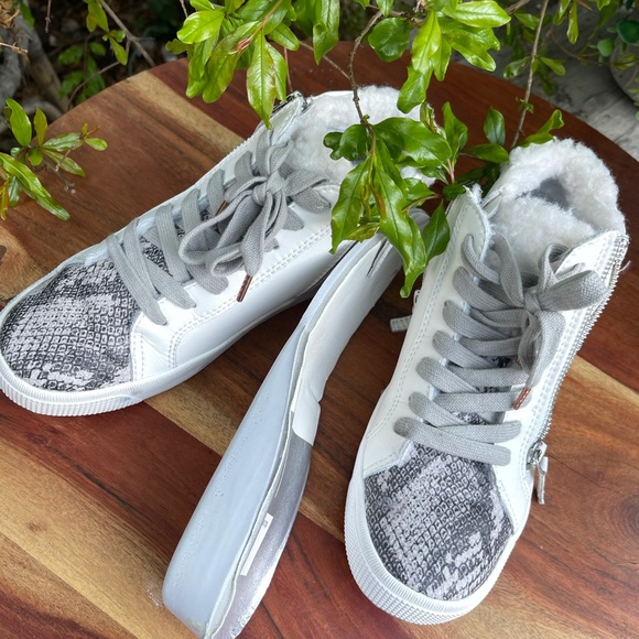 Dolce Vita🍁🍂Sonya plush hidden wedge sneakers 6 New - Picture 3 of 10